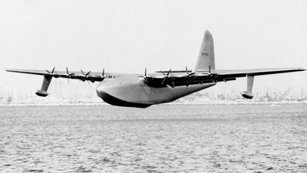 history_hughes_on_spruce_goose_speech_sf_still_624x352